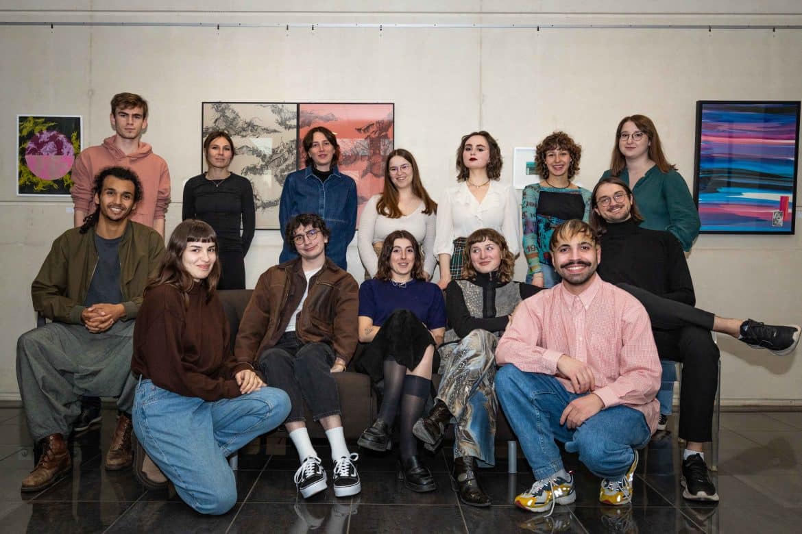 Photo de groupe de tous les jurys étudiants 2024